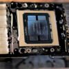 Hay un bolso hecho con una GT 730